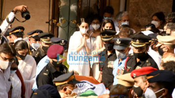 Photos: Celebs attend Lata Mangeshkar’s state funeral