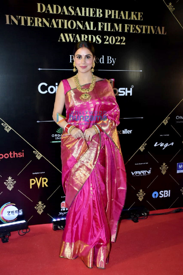 photos celebs grace the dadasaheb phalke international film festival awards 20225 1