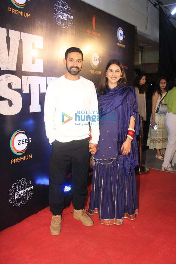 photos celebs grace the premier of the film love hostel 8