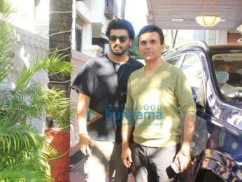 Photos: Did Arjun Kapoor was clicked outside filmmaker Anand Pandit's office, did the two meet to discuss a film together