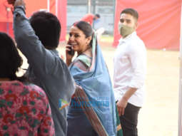 Photos: Huma Qureshi spotted in a blue saree on the sets of her upcoming project in Bandra