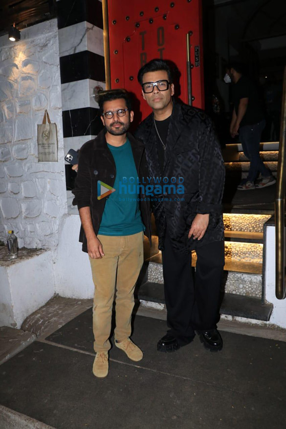 photos karan johar anupama chopra and shakun batra snapped post a dinner session at tori in bandra 2