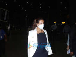 Photos: Malaika Arora and Mrunal Thakur snapped at the airport