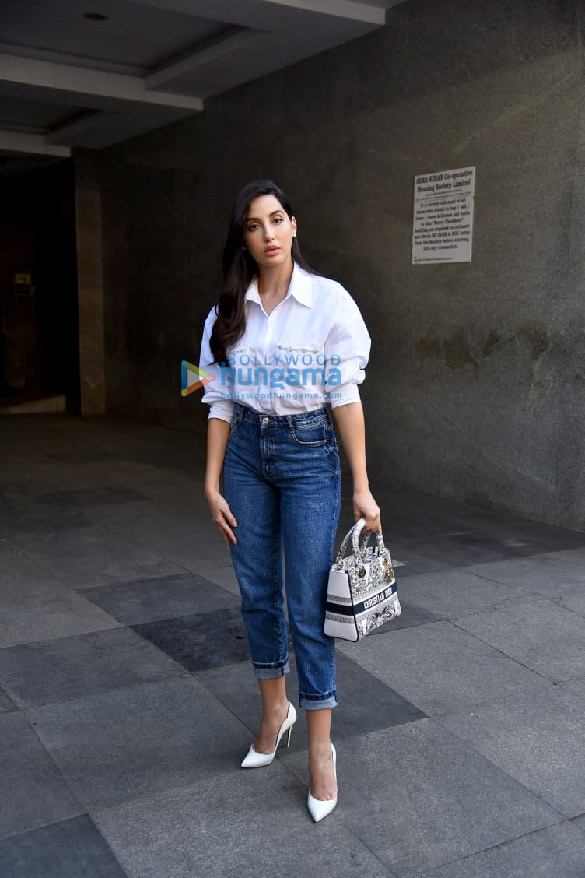 Photos: Nora Fatehi spotted at Anil Kapoor’s office in Santacruz Photos: Nora Fatehi spotted at Anil Kapoor’s office in Santacruz