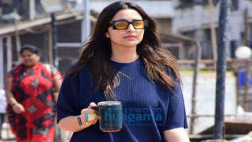 Photos: Parineeti Chopra keeps it casual in T-shirt and tracks as she gets spotted at the jetty