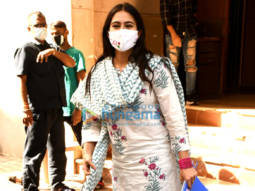 Photos: Sara Ali Khan spotted at Mahesh Bhatt’s office in Bandra