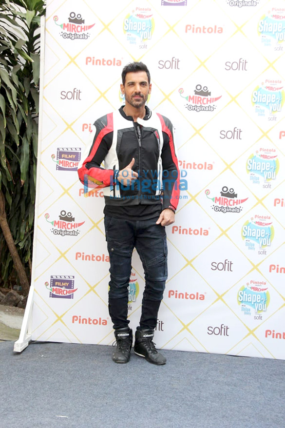 photos shilpa shetty launches her show shape of you john abraham arrives on a bike for the chat show while diana penty keeps it comfy 2