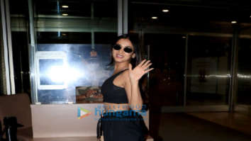 Photos: Sonal Chauhan snapped at the airport