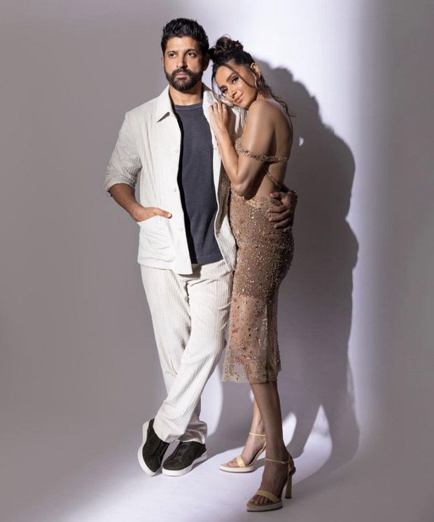 Shibani Dandekar gets her wedding day tattooed and introduces 'The Akhtars'. See photos Shibani Dandekar gets her wedding day tattooed and introduces 'The Akhtars'. See photos