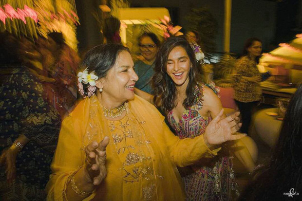 Shibani Dandekar stuns in Payal Singhal bohemian kalidar sharara for mehendi ceremony; Shabana Azmi, Rhea Chakraborty, Anusha Dandekar burn the dance floor in photos 
