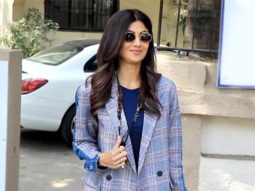 Spotted: Kriti Sanon and Shilpa Shetty at Kromakay salon, Juhu, Mumbai