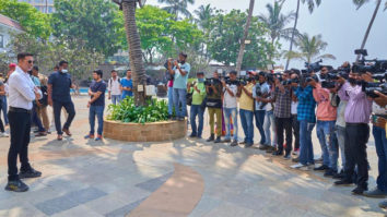 Akshay Kumar appreciates paparazzi amid Bachchhan Paandey promotions: ‘Come rain, come shine, you guys are always there’