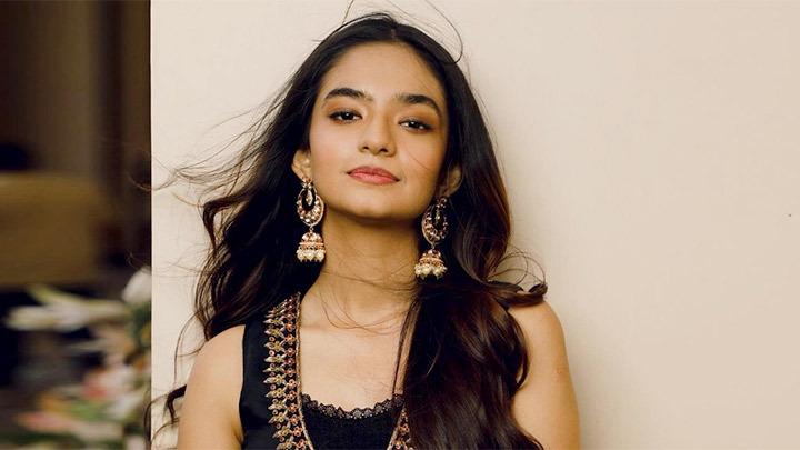 Anushka Sen: â€œMy fashion icons are Alia Bhatt andâ€¦â€| Rapid Fire | Images -  Bollywood Hungama