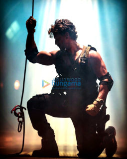 Movie Stills Of The Movie Bade Miyan Chote Miyan