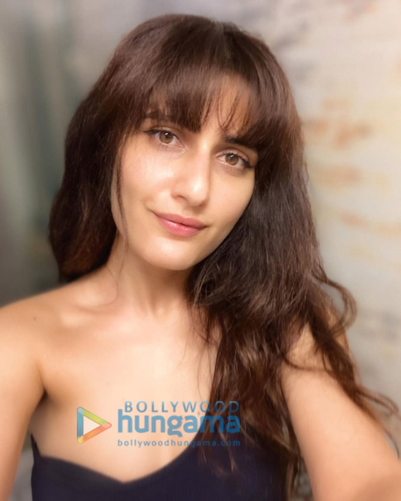 fatima sana shaikh 25