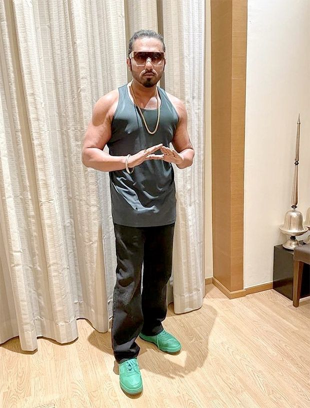 Honey Singh shares photos of his body transformation; leaves everyone stunned with his new ripped avatar