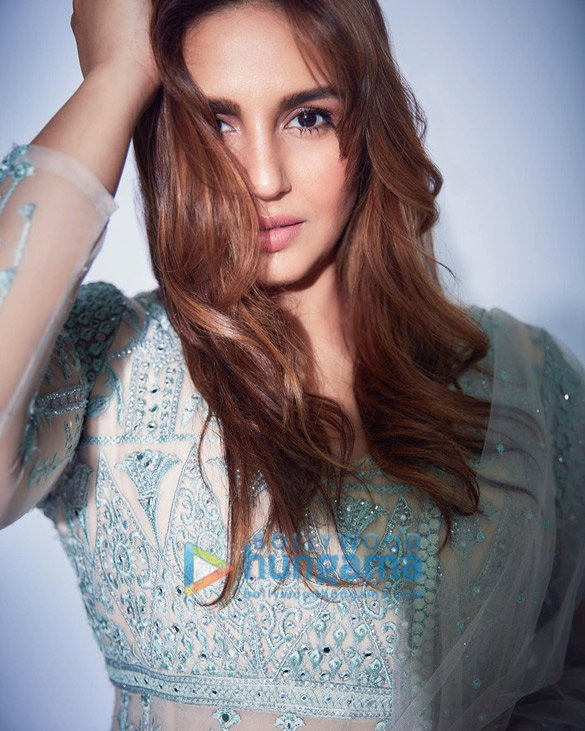 huma qureshi 4 30