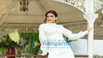 Celebrity Photos of Kriti Sanon