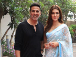 Megastar Akshay Kumar and Kriti Sanon promoting Bachchan Pandey on Hunarbaaz