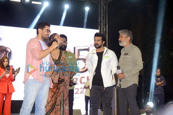photos aamir khan joins s s rajamouli alia bhatt ram charan and jr ntr for rrr promotions in delhi 6