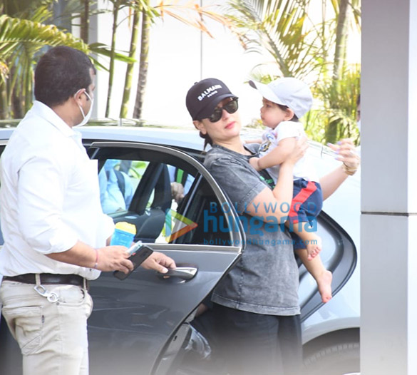 photos allu arjun kareena kapoor karisma kapoor with their kids spotted at kalina airport 6