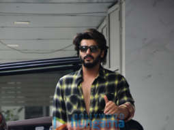 Photos: Arjun Kapoor spotted in Bandra
