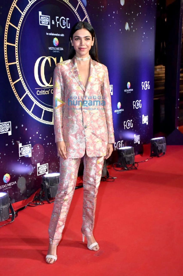photos celebs attend critics choice awards 2022 5