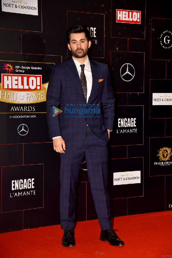 photos celebs snapped attending the hello hall of fame awards 5