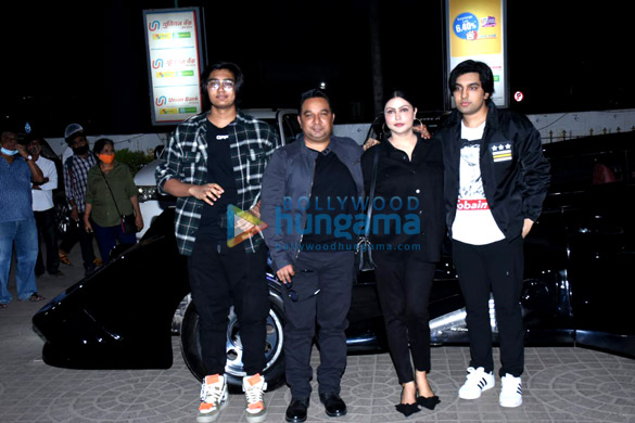 Photos Heropanti 2 director Ahmed Khan arrives in Batmobile at the ...