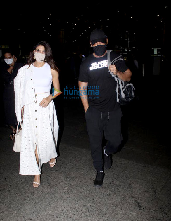 Photos: Jacqueline Fernandez, John Abraham, Rakul Preet Singh and Pooja Hegde snapped at the airport Photos: Jacqueline Fernandez, John Abraham, Rakul Preet Singh and Pooja Hegde snapped at the airport
