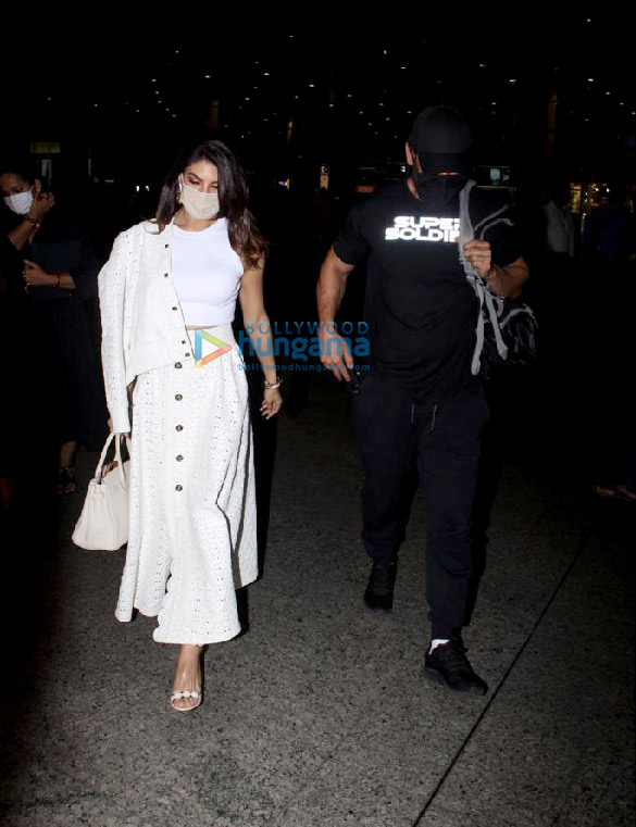 photos jacqueline fernandez john abraham rakul preet singh and pooja hegde snapped at the airport 2