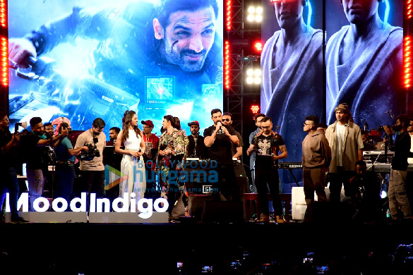 photos john abraham rakul preet singh and jacqueline fernandez at the music launch event of attack at iit bombay 4