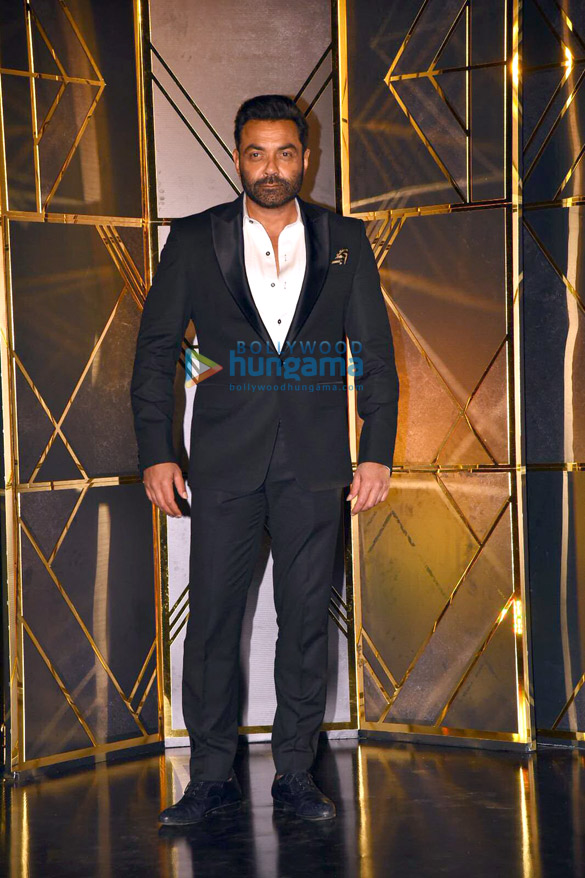 photos kajol karan johar and others snapped at the 50th birthday celebrations of dharma productions ceo apoorva mehta1 12