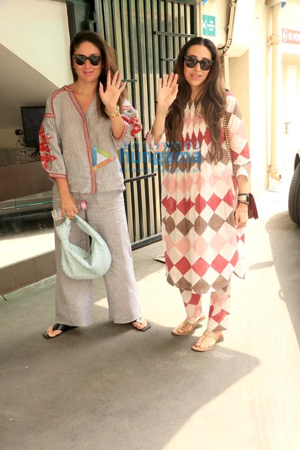 Photos: Kareena Kapoor Khan and Karisma Kapoor wave to the paparazzi as they get spotted in town Photos: Kareena Kapoor Khan and Karisma Kapoor wave to the paparazzi as they get spotted in town