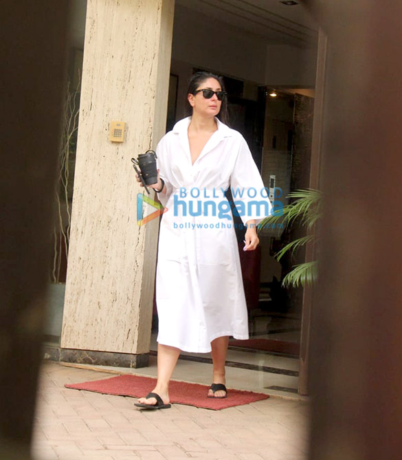 photos kareena kapoor khan steps out in white dress in bandra 4