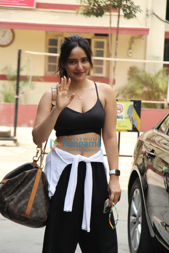 photos neha sharma keeps it comfy in gym wear post workout in bandra 2