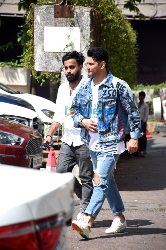 photos nora fatehi neetu singh and marzi pestonji snapped on sets of dance deewane junior 4