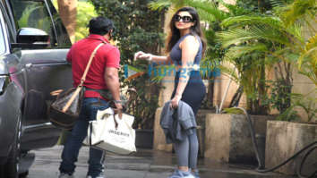 Photos: Parineeti Chopra rocks the chic look in athleisure wear as she gets snapped in Bandra