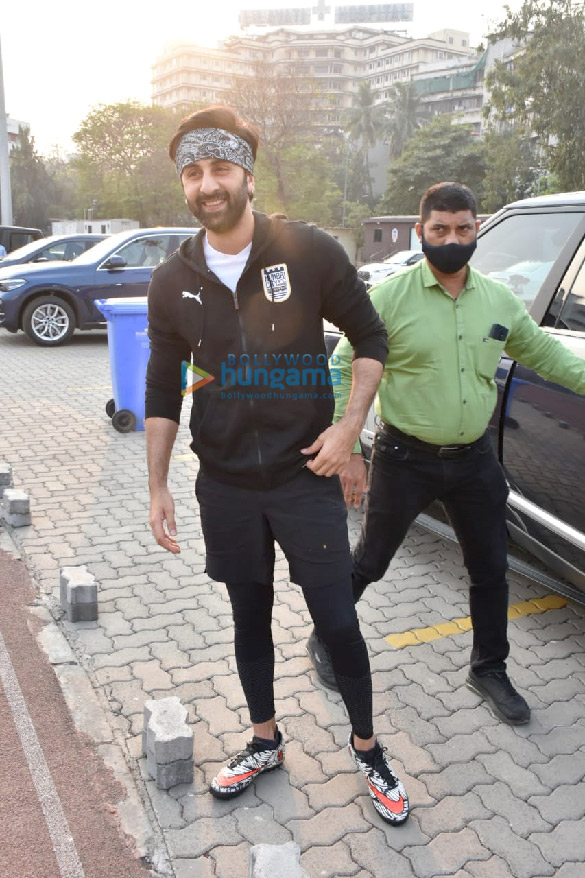 Photos: Ranbir Kapoor, Abhishek Bachchan, Abhimanyu Dassani play a game of football on Sunday Photos: Ranbir Kapoor, Abhishek Bachchan, Abhimanyu Dassani play a game of football on Sunday