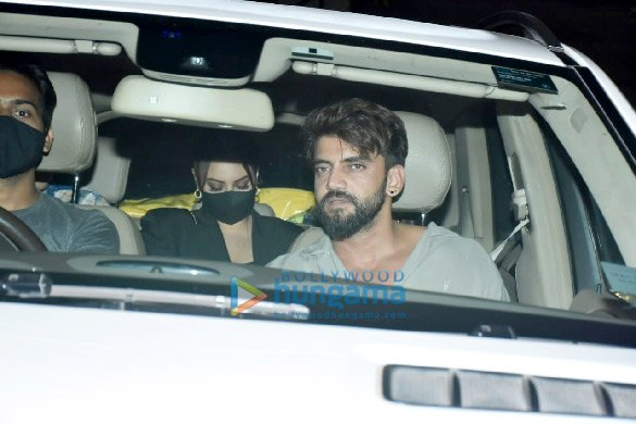 photos sonakshi sinha sooraj pancholi krishna shroff sophie choudry and others snapped at bastian 11
