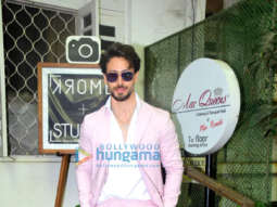 Photos: Tiger Shroff spotted at Krome studio in Bandra