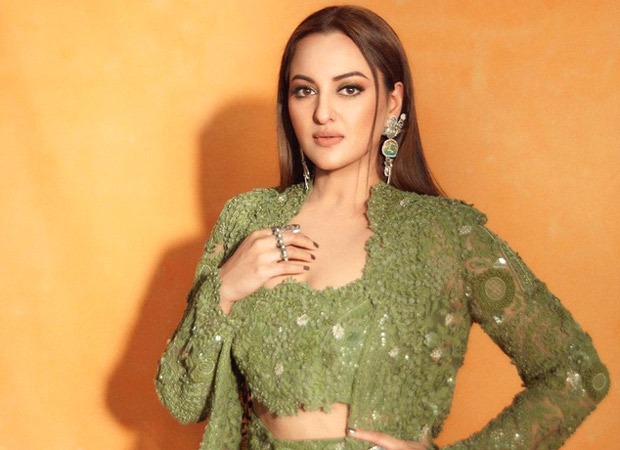 Sonakshi Sinha Lands In Legal Trouble Non Bailable Warrant Issued Against Her In 2019 Fraud