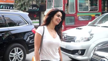 Spotted: Mallika Sherawat at Foodhall in Bandra, Mumbai