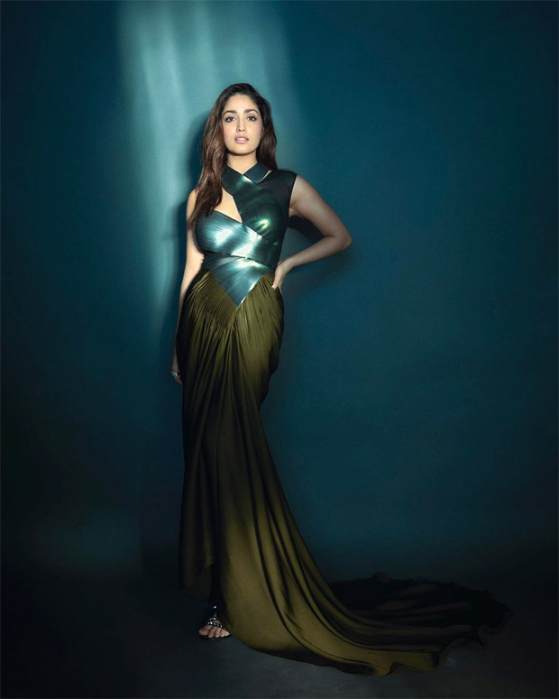 Yami Gautam looks resplendent in dramatic halter-neck Amit Aggarwal gown worth Rs. 62,500
