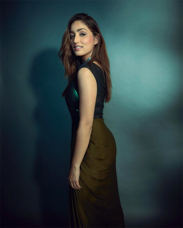 Yami Gautam looks resplendent in dramatic halter-neck Amit Aggarwal gown worth Rs. 62,500