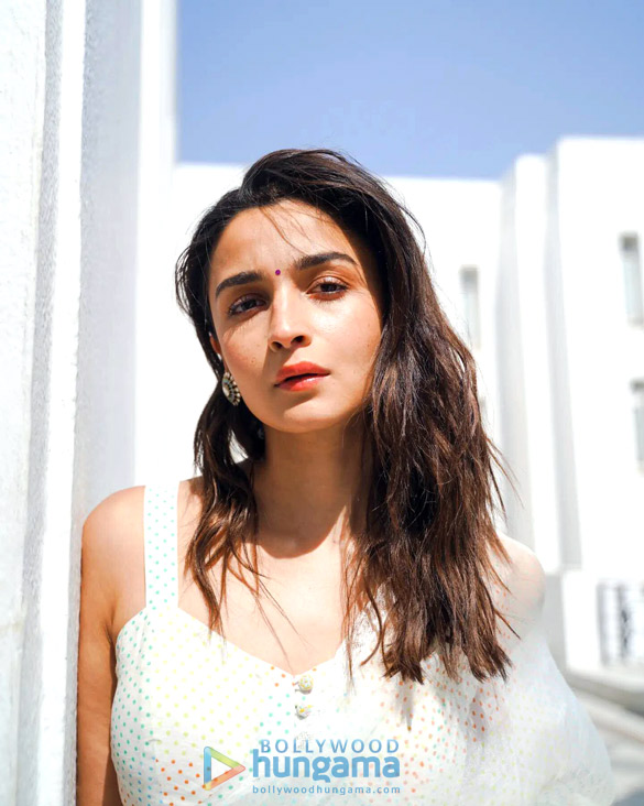 alia bhatt 4 27