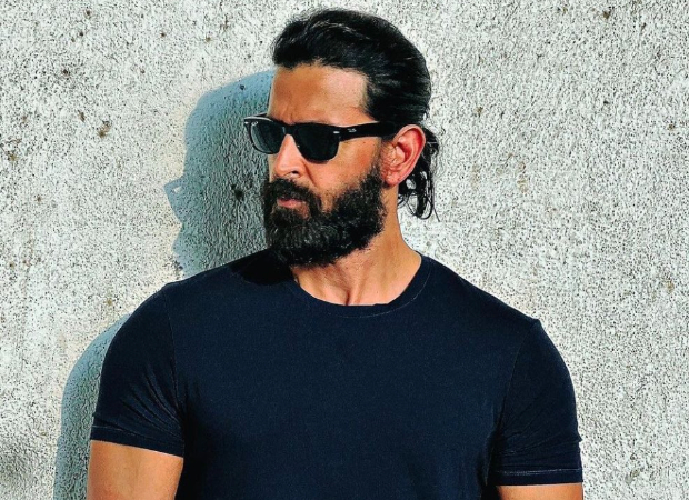 Hrithik Roshan channels his inner Vedha in new beard photos; rumoured girlfriend Saba Azad can't stop swooning Hrithik Roshan channels his inner Vedha in new beard photos; rumoured girlfriend Saba Azad can't stop swooning