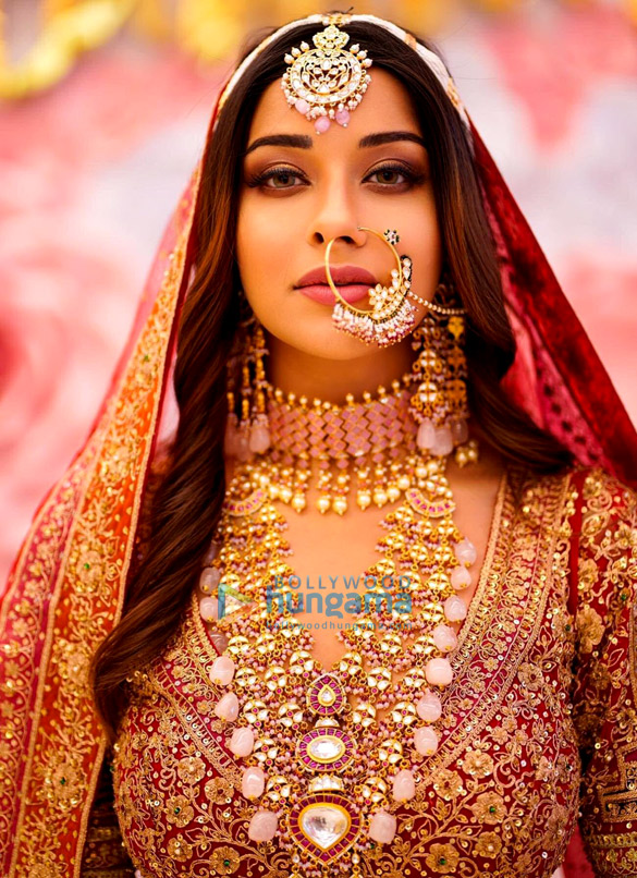 nyra banerjee 2 5