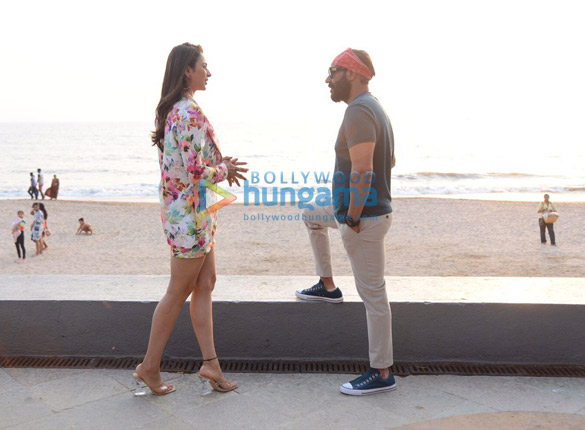 photos ajay devgn and rakul preet singh spotted promoting runway 34 in juhu 3