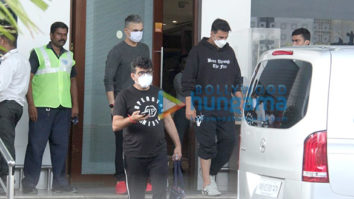Photos: Akshay Kumar spotted at Kalina airport